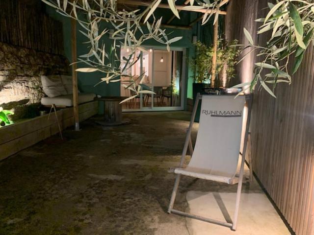 DU MANN petite maison jardin à 100m du port de Vannes avec PARKING privé Esterno foto